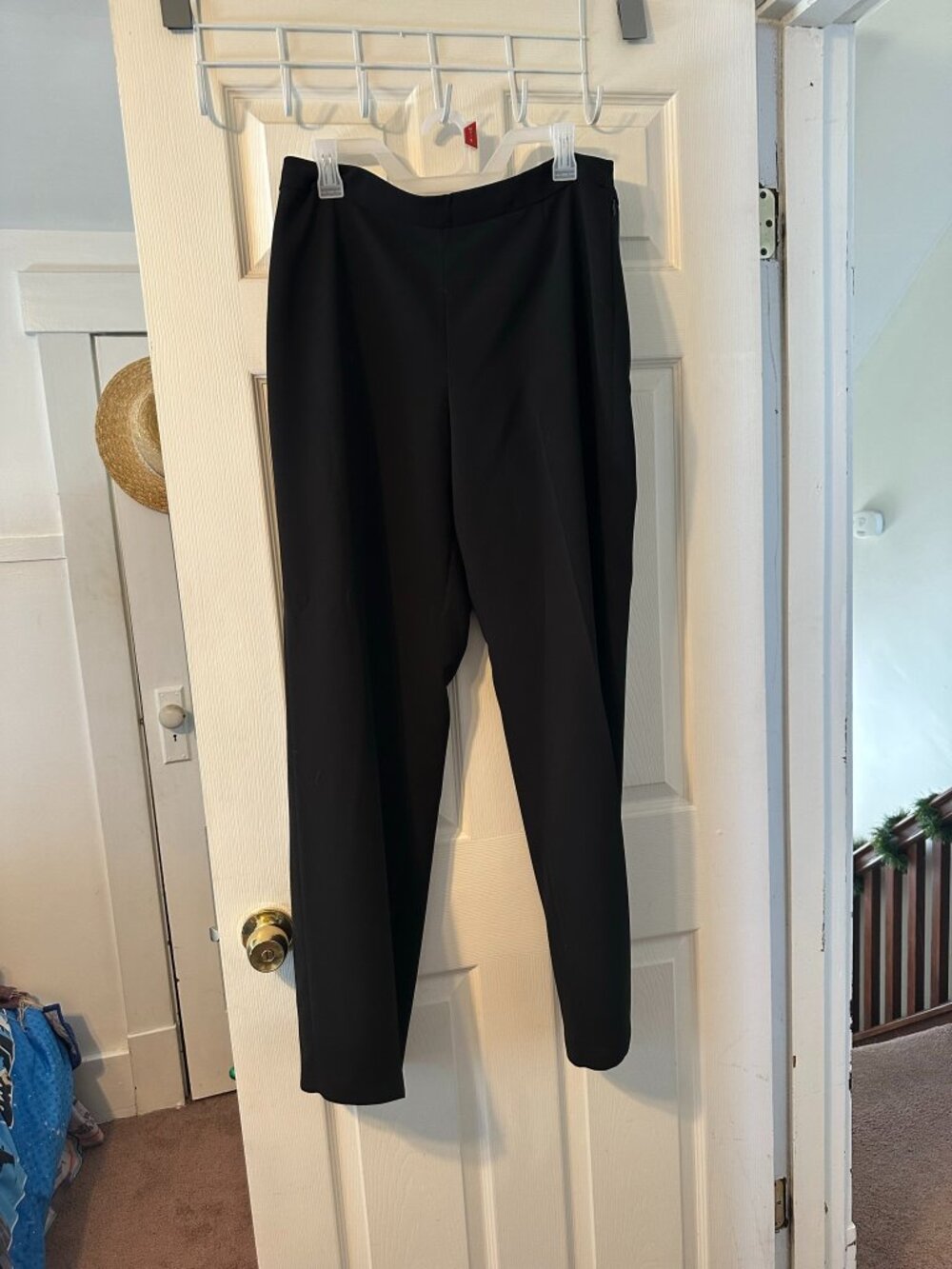 Women's Black Jones Studio Separates Lined Trousers.  Size 10.